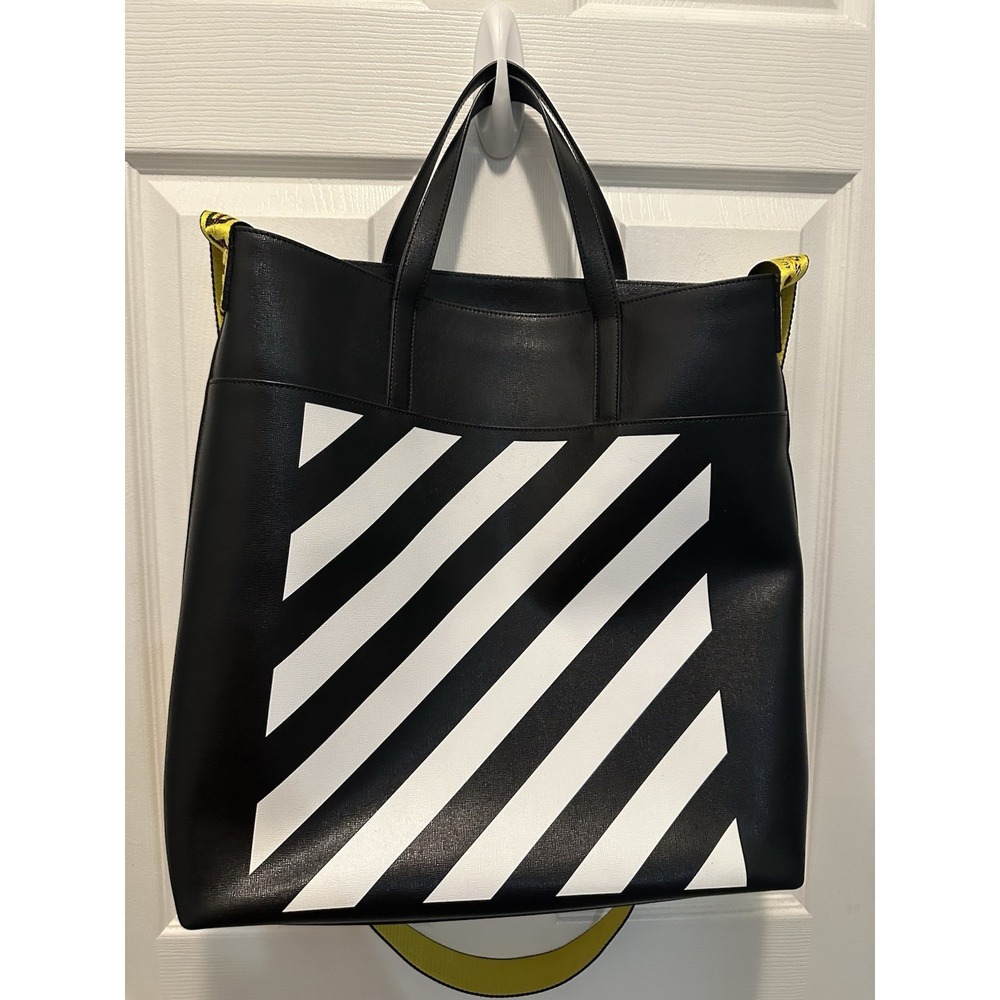 Off-White Saffiano Leather Tote - Black Totes, Handbags - OFFVA78438